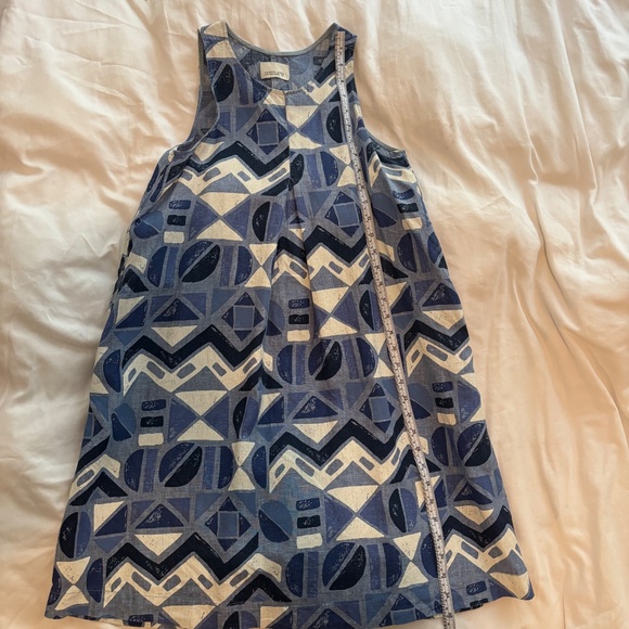 Adorable made in Canada summer dress (with pockets!!) - Picture 4 of 5